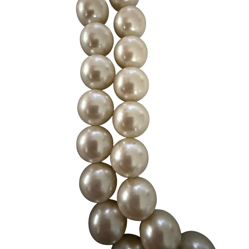 Vintage‎ Elegant Double Strand Faux Pearl Necklace